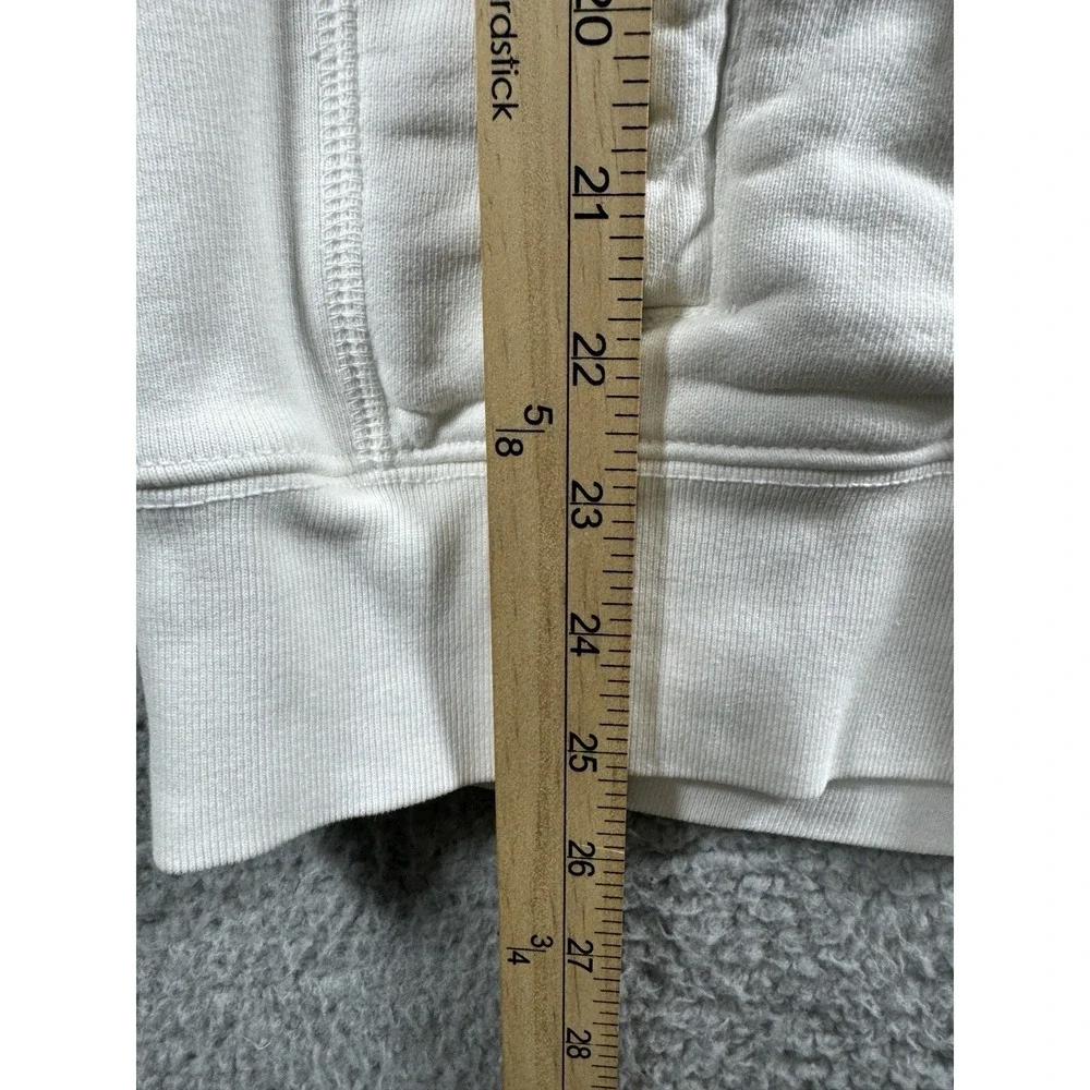 Levis Relaxed Fit Skate Graphic Pullover Hoodie in Zebra White Mens Medium